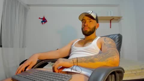 Rmy Steen online show from October 29, 11:39 pm