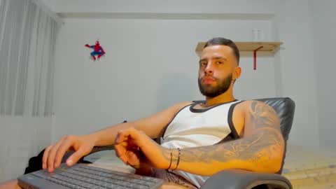 Rmy Steen online show from November 8, 12:55 am