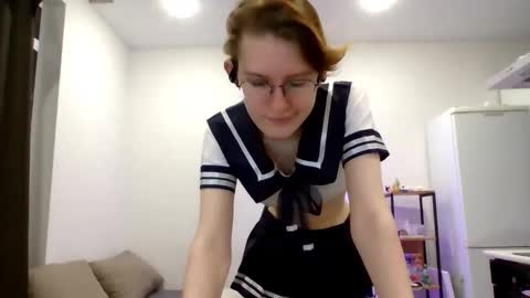 Claire online show from March 30, 5:25 pm