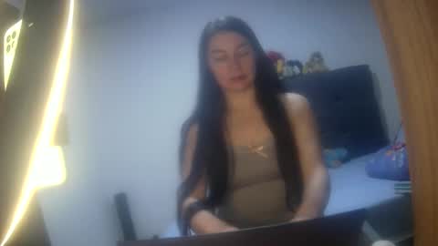 renata_hot1 online show from November 23, 1:38 am