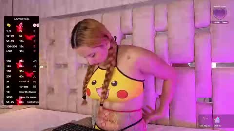 Renata online show from November 27, 1:46 pm