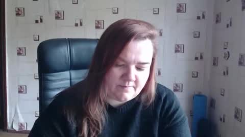 renataoia online show from April 18, 9:46 am