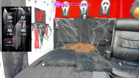 Snapshot of renatha_collins chatting on October 22, 5:52 am Noah master Renatha slave online show from October 22, 5:52 am