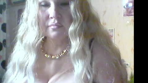 Snapshot of renelce chatting on December 14, 8:24 pm renelce online show from December 14, 8:24 pm