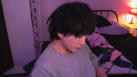 Snapshot of rennuts chatting on October 9, 1:53 pm rennuts online show from October 9, 1:53 pm