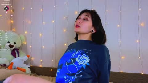 renochka online show from February 7, 4:46 pm