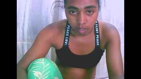 Snapshot of rephaleta chatting on December 12, 10:56 am Rephaleta online show from December 12, 10:56 am