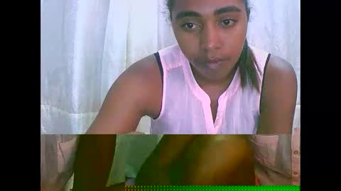 Snapshot of rephaleta chatting on December 16, 7:26 am Rephaleta online show from December 16, 7:26 am