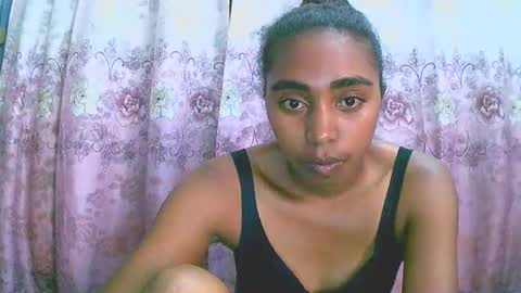 Snapshot of rephaleta chatting on February 6, 10:48 am Rephaleta online show from February 6, 10:48 am