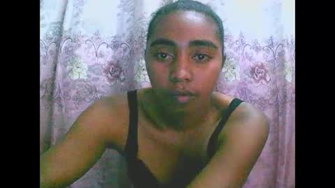Snapshot of rephaleta chatting on October 8, 10:46 am Rephaleta online show from October 8, 10:46 am