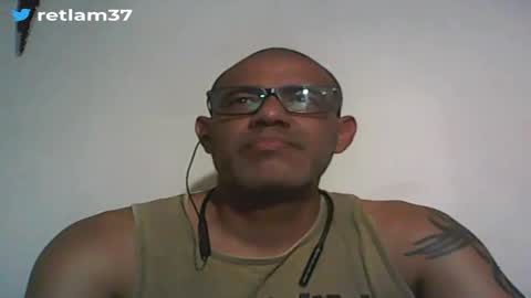 Snapshot of retlam37 chatting on January 8, 3:51 am Walter online show from January 8, 3:51 am