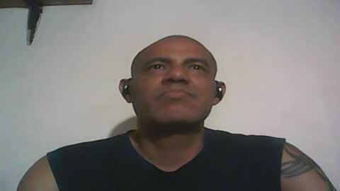 Snapshot of retlam37 chatting on November 9, 4:00 am Walter online show from November 9, 4:00 am