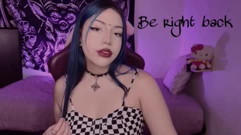 Snapshot of revenmiller_ chatting on September 23, 2:42 pm Reven online show from September 23, 2:42 pm