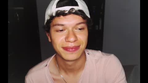 Snapshot of rexbunnybody chatting on February 27, 6:53 pm Rex online show from February 27, 6:53 pm