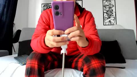 reymasterhot online show from September 14, 6:51 pm