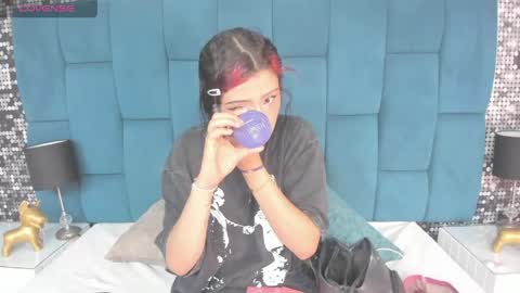 Reze  online show from April 15, 12:34 pm