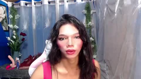 Snapshot of rhiana_slut chatting on October 23, 10:41 pm rhiana_slut online show from October 23, 10:41 pm