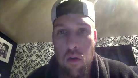 Snapshot of rhino28ab26 chatting on December 17, 2:01 pm Rhino online show from December 17, 2:01 pm