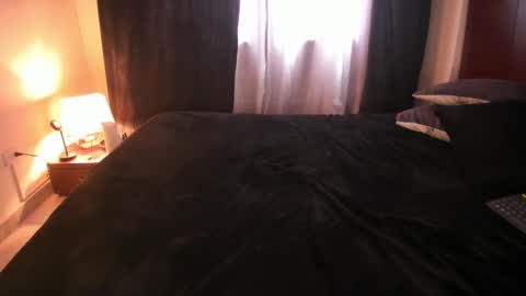 Snapshot of rhondavines chatting on November 14, 7:01 pm Rhonda online show from November 14, 7:01 pm