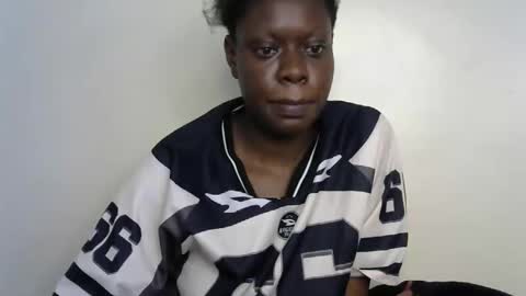 Snapshot of riana_sha chatting on October 30, 12:17 pm riana_sha online show from October 30, 12:17 pm