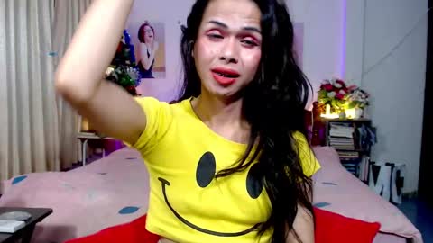 Snapshot of ribbinbovkoy chatting on March 7, 9:38 pm ribbinbovkoy online show from March 7, 9:38 pm