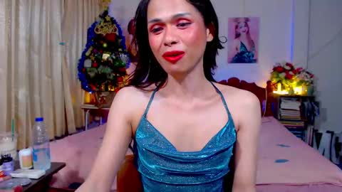 Snapshot of ribbinbovkoy chatting on March 8, 12:30 pm ribbinbovkoy online show from March 8, 12:30 pm