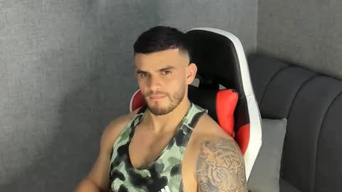 Snapshot of ricardogonzalez666 chatting on January 10, 12:06 am ricardogonzalez666 online show from January 10, 12:06 am