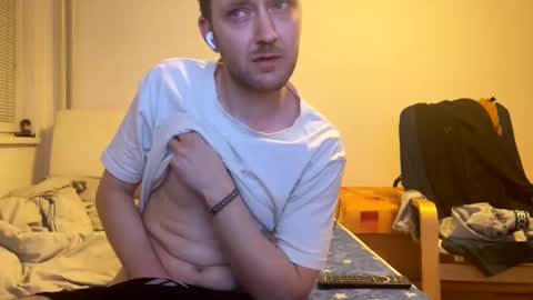 Snapshot of ricciardio chatting on January 26, 4:51 am ricciardio online show from January 26, 4:51 am