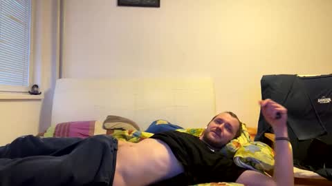 Snapshot of ricciardio chatting on February 15, 4:01 pm ricciardio online show from February 15, 4:01 pm