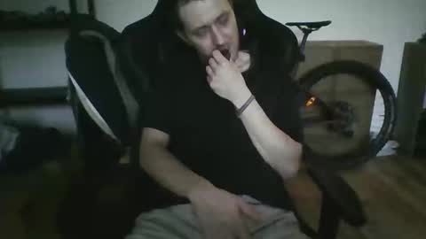 Snapshot of ricciardio chatting on October 13, 3:45 pm ricciardio online show from October 13, 3:45 pm