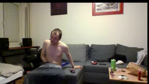 ricciardio online show from February 3, 9:53 pm