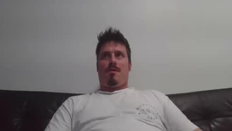 Snapshot of ricciestick chatting on November 6, 1:50 am ricciestick online show from November 6, 1:50 am