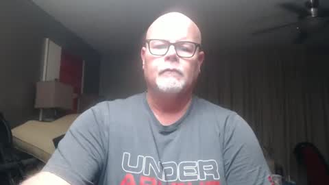 rich32937 online show from March 4, 9:18 am