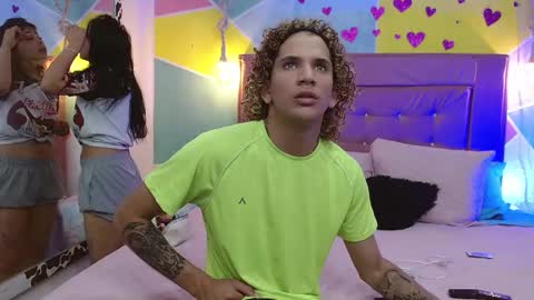 rich and kitty  online show from February 26, 4:25 am