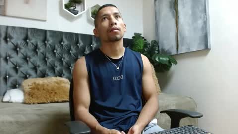 Snapshot of richar_voller chatting on September 24, 11:13 am richar_voller online show from September 24, 11:13 am