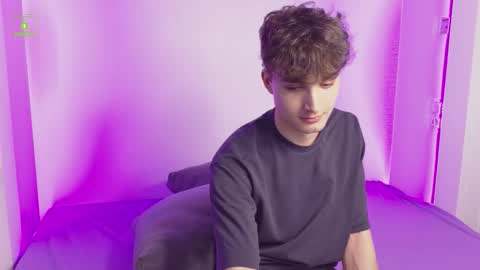 Richard online show from February 7, 3:27 pm