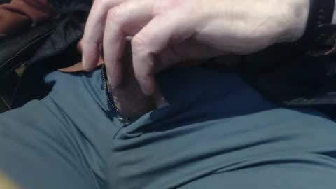 Snapshot of richarder7 chatting on December 4, 5:00 pm richarder7 online show from December 4, 5:00 pm