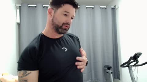 Snapshot of richrolland chatting on November 27, 12:29 pm Rickseduction online show from November 27, 12:29 pm