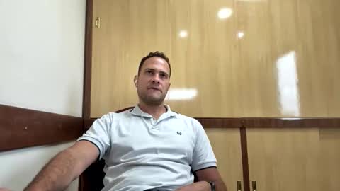 Snapshot of rick503835 chatting on December 4, 3:21 pm Rick Arian online show from December 4, 3:21 pm