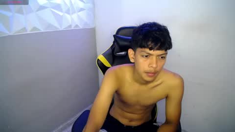 Rick oficiall online show from April 13, 1:05 pm