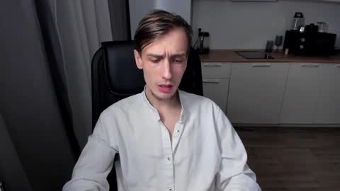 Snapshot of rick_reed chatting on October 24, 9:00 pm Rick online show from October 24, 9:00 pm