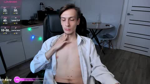 Snapshot of rick_reed chatting on November 8, 5:29 am Rick online show from November 8, 5:29 am