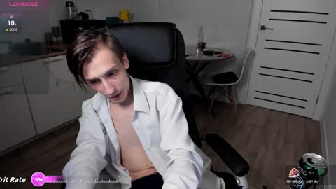 Snapshot of rick_reed chatting on November 9, 11:14 pm Rick online show from November 9, 11:14 pm