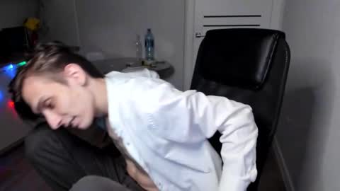 Snapshot of rick_reed chatting on November 22, 1:26 am Rick online show from November 22, 1:26 am