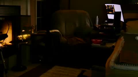 Snapshot of ricks4fun chatting on December 18, 7:04 am PINK HOLE TWINK online show from December 18, 7:04 am