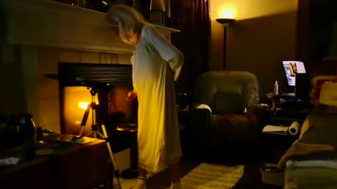Snapshot of ricks4fun chatting on February 15, 5:19 am PINK HOLE TWINK online show from February 15, 5:19 am