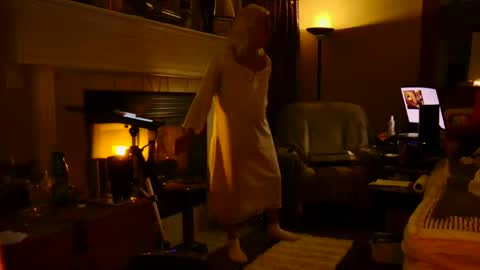 Snapshot of ricks4fun chatting on February 17, 3:25 am PINK HOLE TWINK online show from February 17, 3:25 am