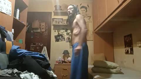 Snapshot of ricky6x6x6 chatting on October 31, 8:21 pm ricky6x6x6 online show from October 31, 8:21 pm