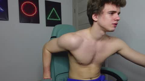 RICKY BECKO online show from September 29, 2:33 pm