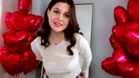 Rihanna online show from February 17, 5:30 pm